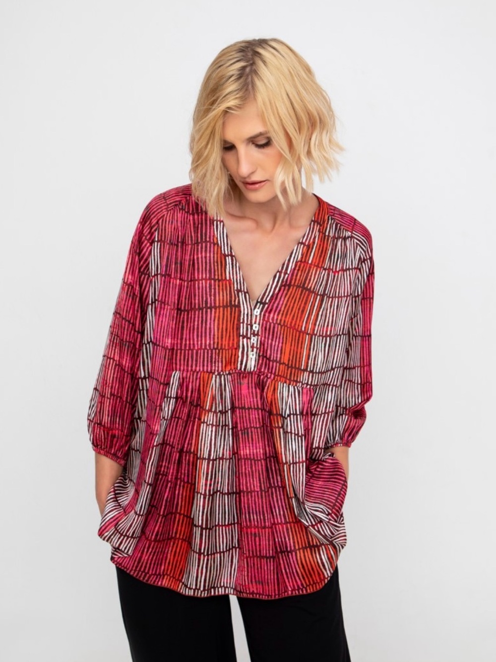 NWT Ozai N Ku Multi Striped V-Neck Tunic in Sunset